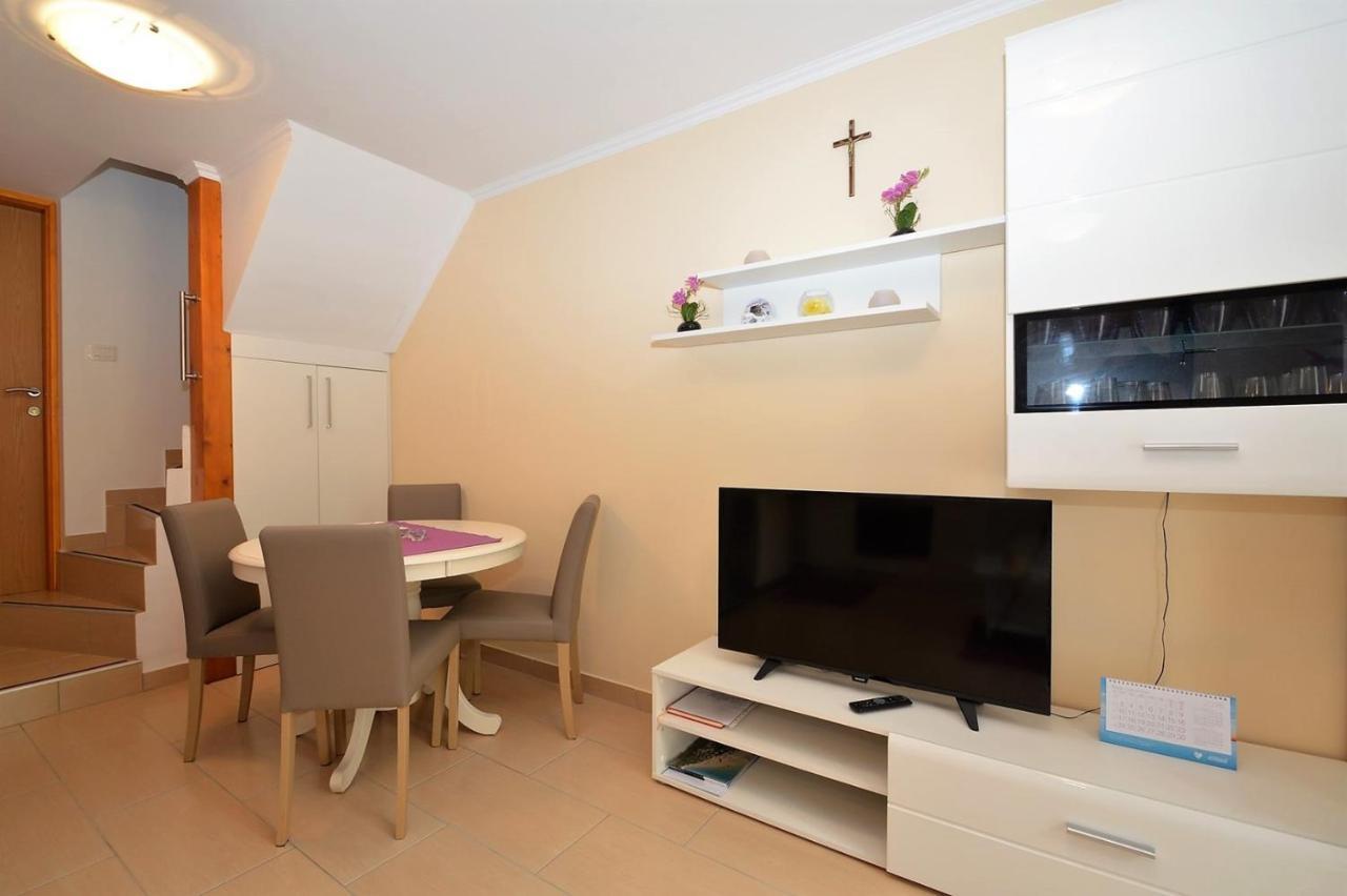 Apartment Hrasta Vrana  المظهر الخارجي الصورة
