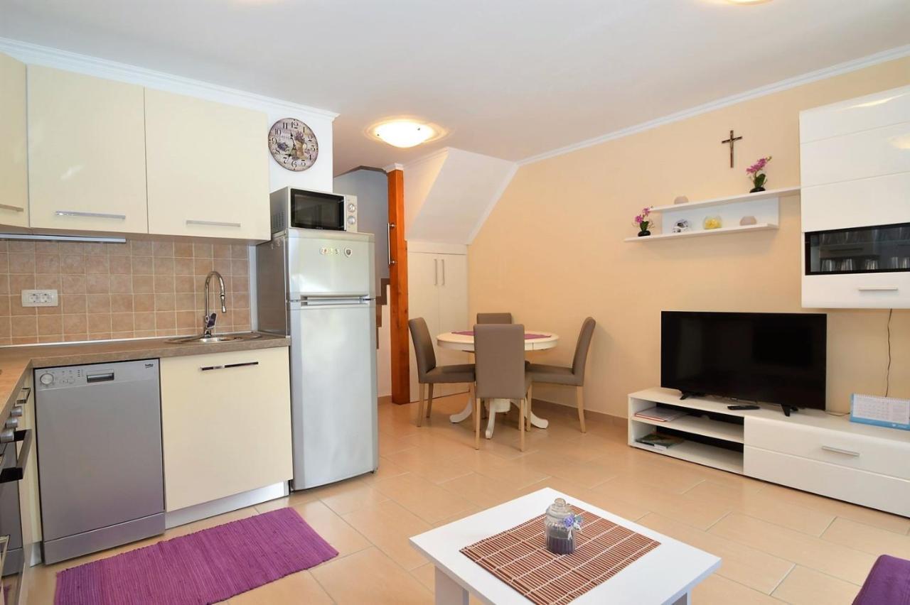 Apartment Hrasta Vrana  المظهر الخارجي الصورة